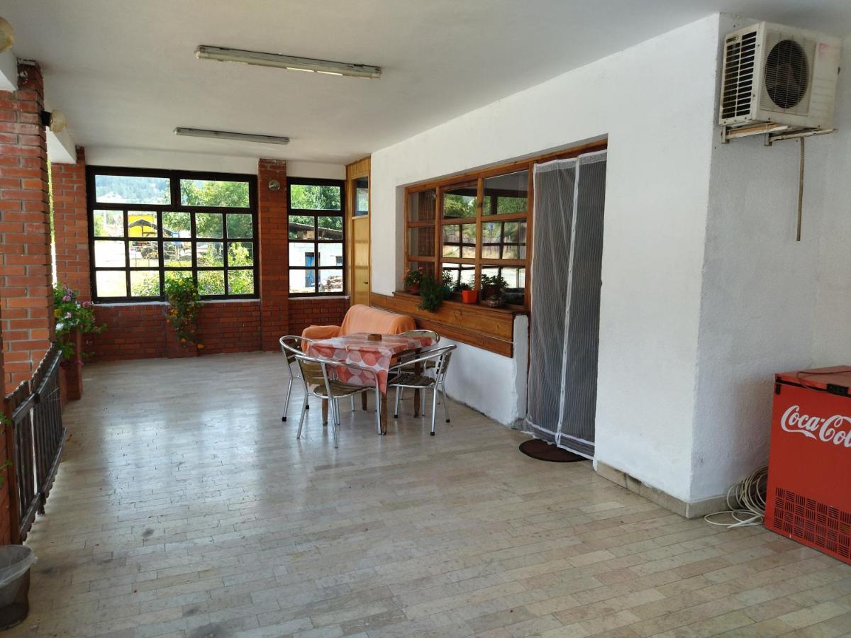 Apartman Dunja I Milos Mokra Gora Exterior photo