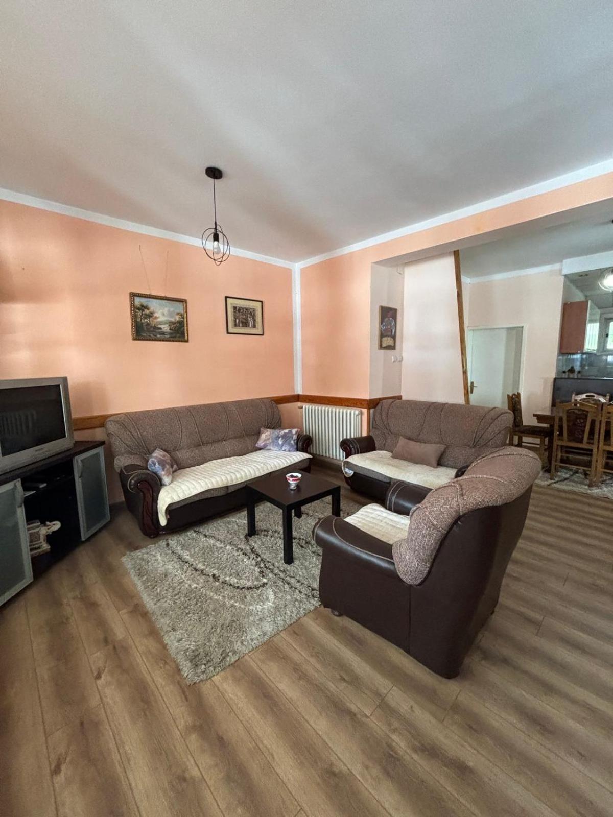 Apartman Dunja I Milos Mokra Gora Exterior photo